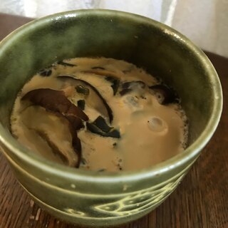 干し椎茸と生椎茸の茶碗蒸し